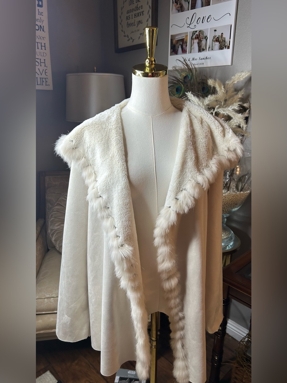 NWT Boho Style MEDIUM Faux Suede  Rabbit Fur Trim Cape Style Jacket BY Nordstrom